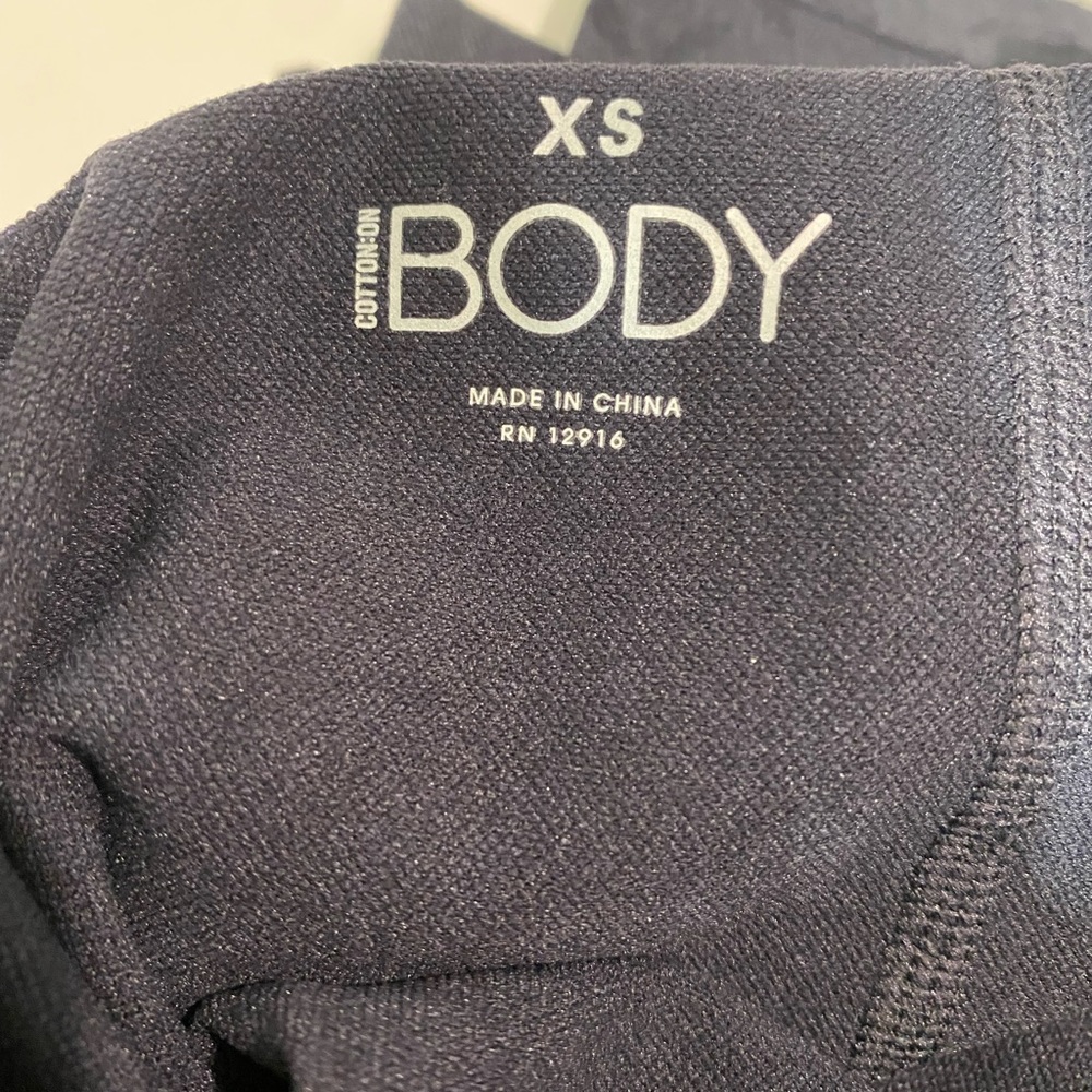 Cotton On Body Gray Leggings  Athletic Pants XSize Small - Picture 4 of 16
